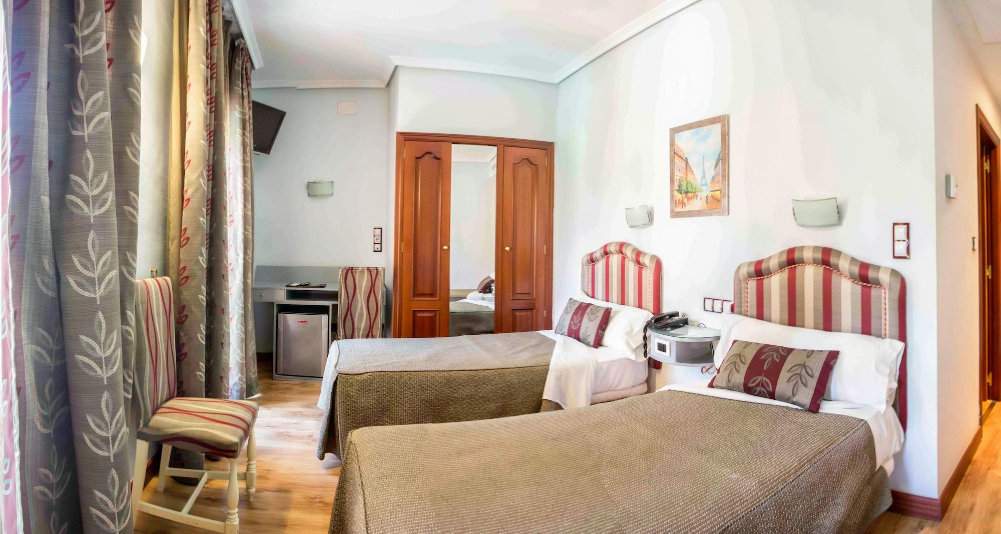 Hotel Tibur Zaragoza Ngoại thất bức ảnh