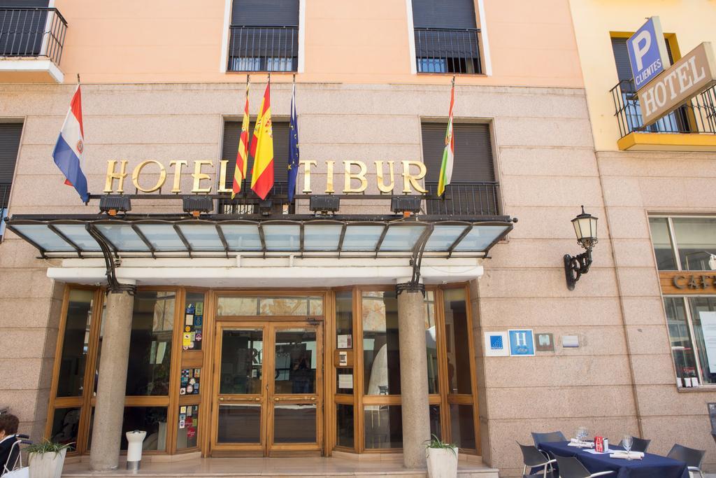 Hotel Tibur Zaragoza Ngoại thất bức ảnh