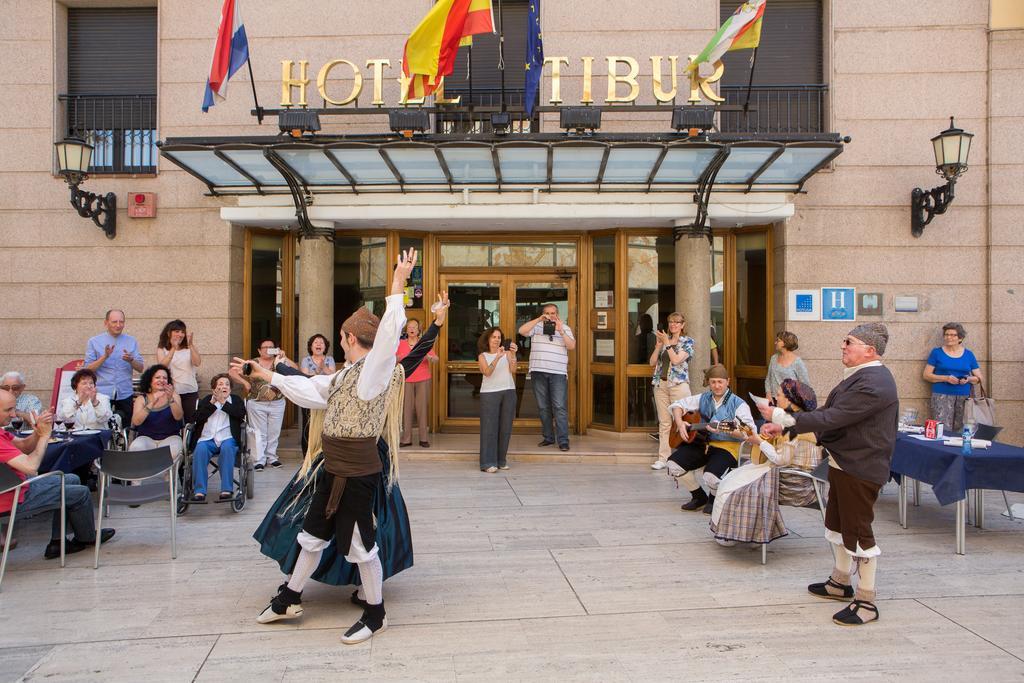 Hotel Tibur Zaragoza Ngoại thất bức ảnh